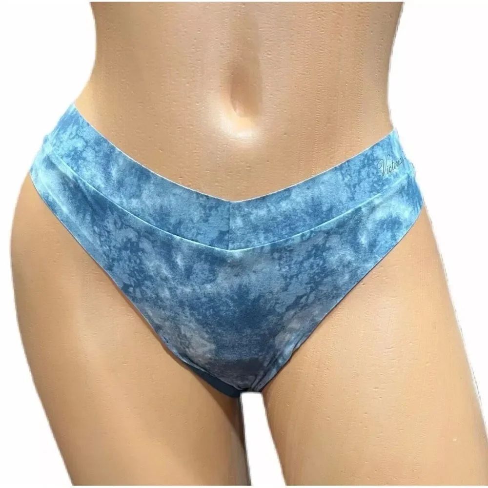 Victorias Secret Incredible Supersoft Thong Panty blue tie dye Large